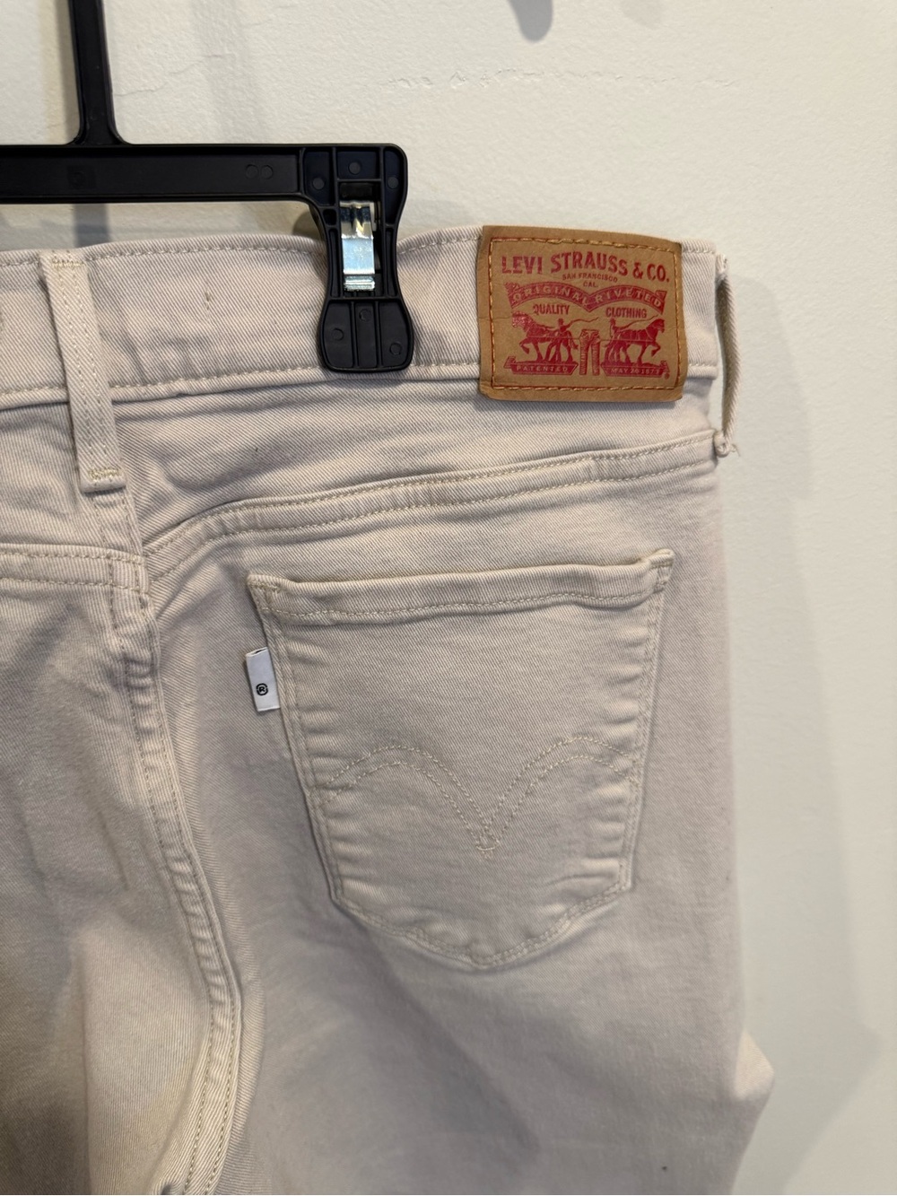 Levi's Women’s 505 Off-White Slim Straight Jeans